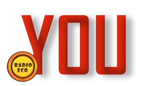 Letras YOU en rojo y logo de radio Eco