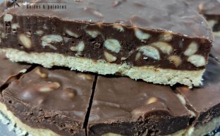 Torta de manises corte